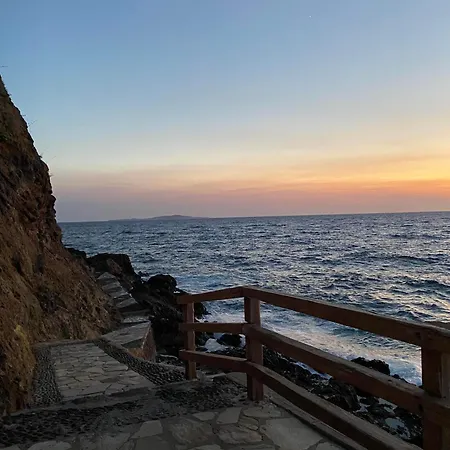 Monastery View House Holiday home Mandraki (Nisyros)