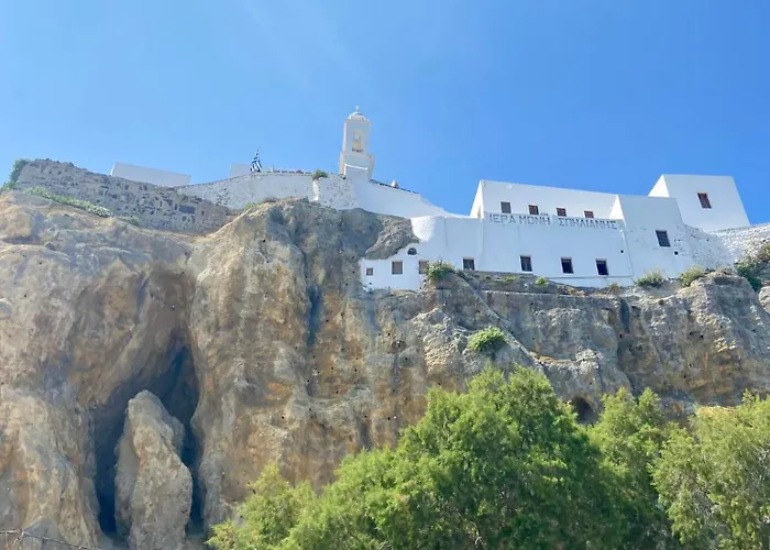 Monastery View House Mandrákion